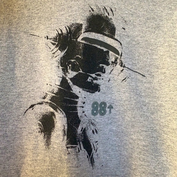 Head in the Clouds 2 ESSENTIAL CORE HOODIE 🖤 - Picture 3 of 7